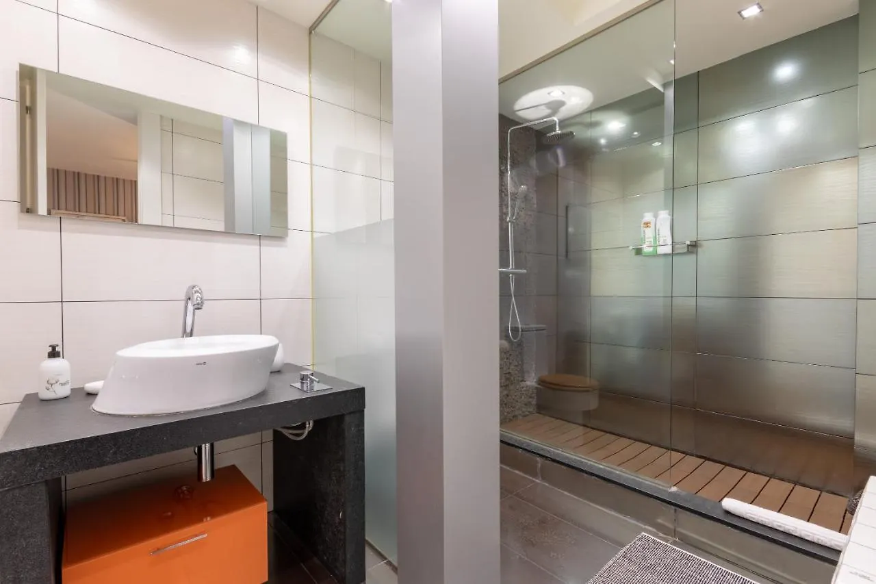 Bilbao Old Town II By Aston Rentals 0*,